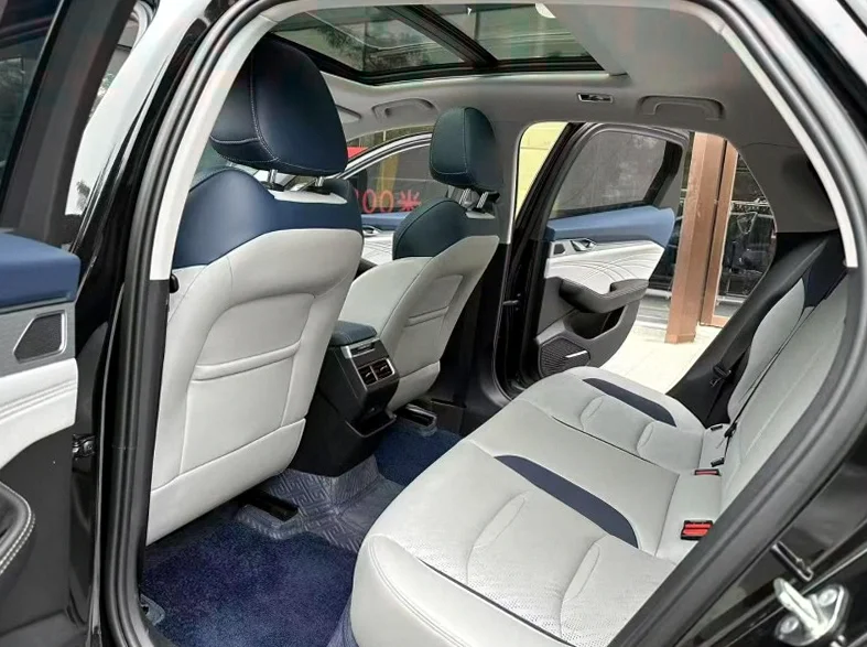 吉利星瑞 后面外观三