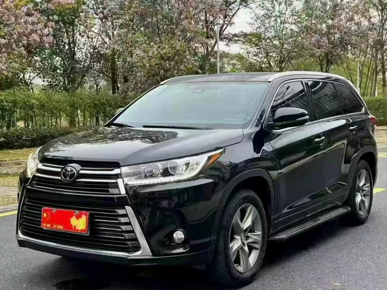 丰田汉兰达 正面外观二