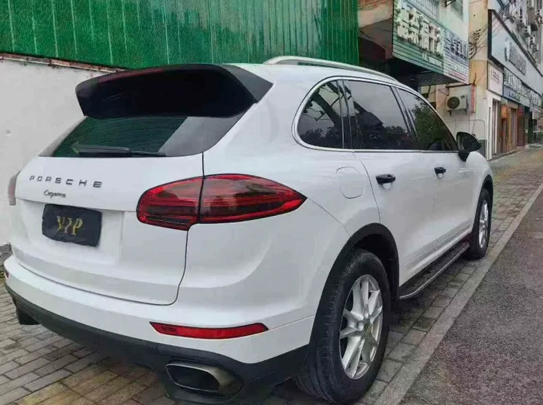 保时捷Macan 后面外观二