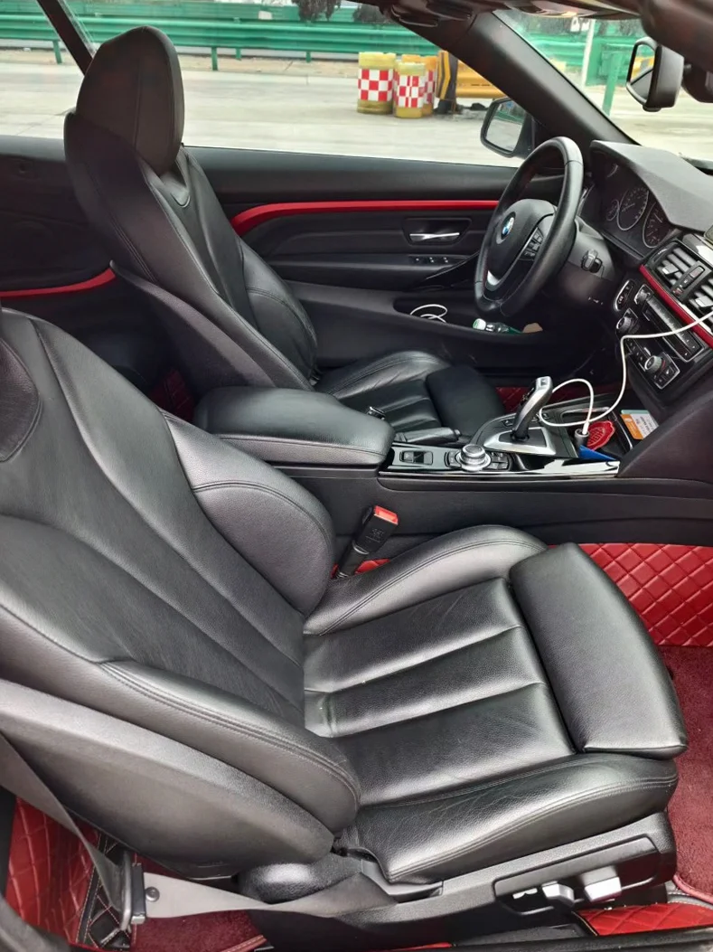 宝马4系 后面外观二