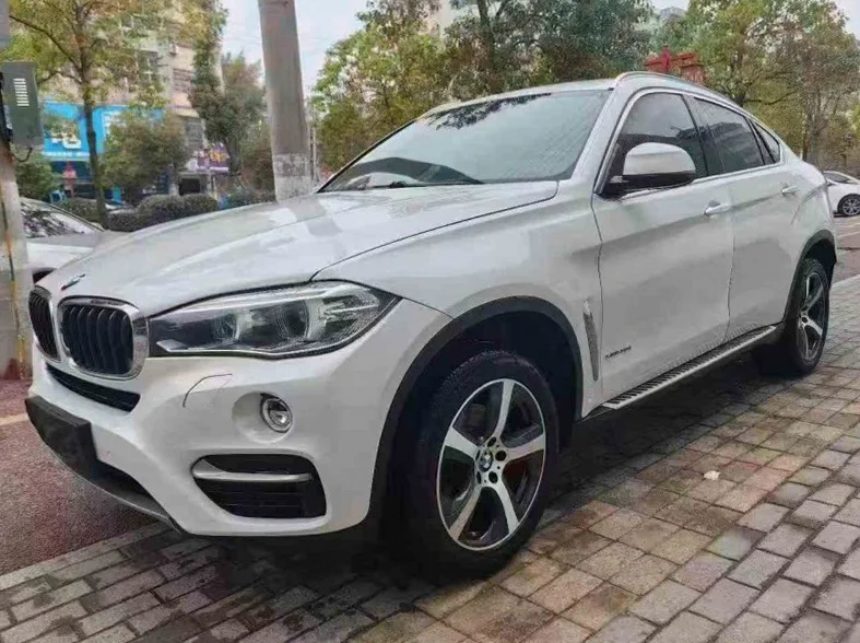 宝马X6 正面外观二