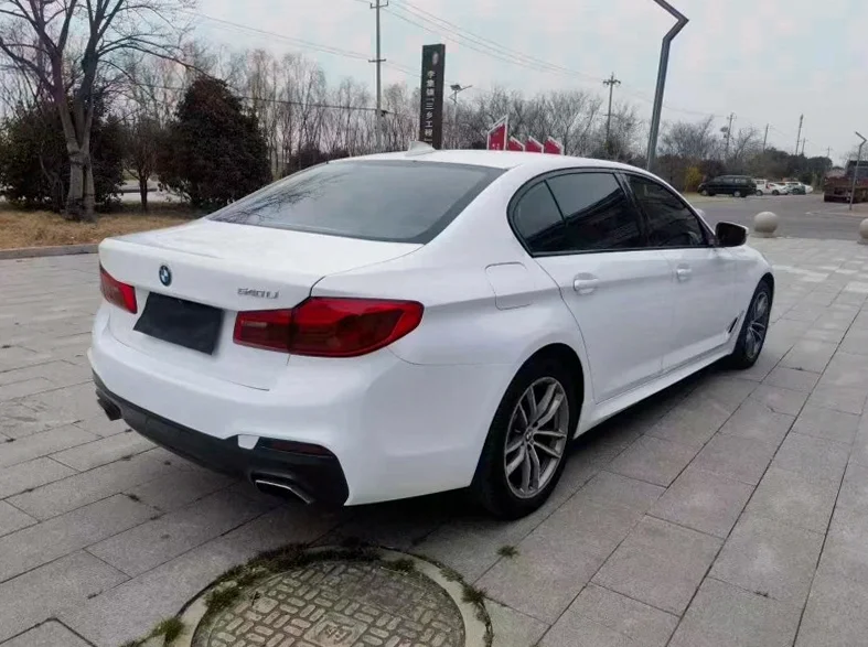 宝马5系 内饰后排