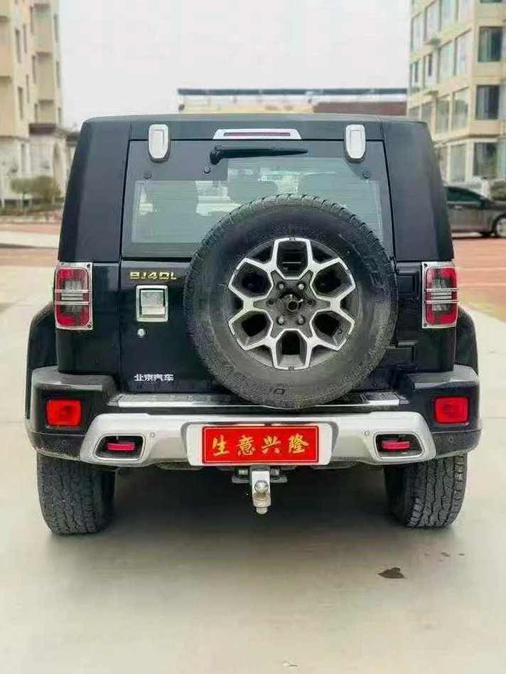 北京BJ40 内饰后排