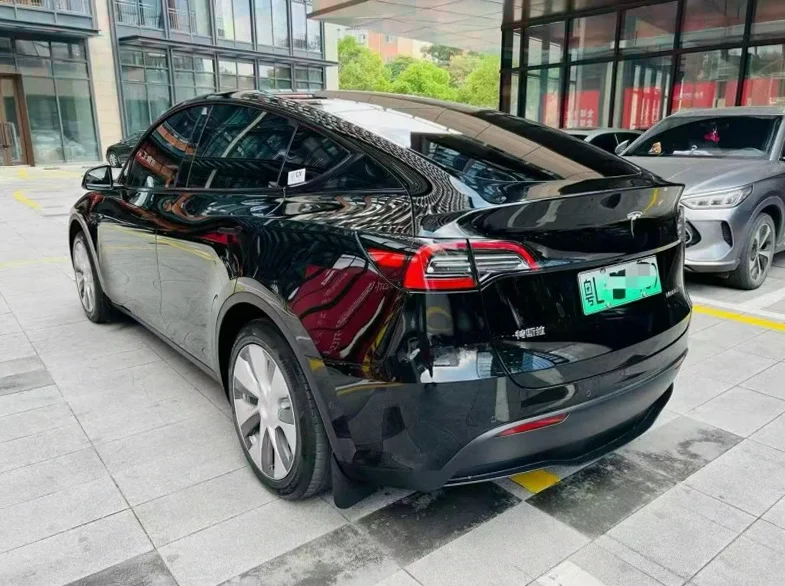 特斯拉MODEL 内饰前排