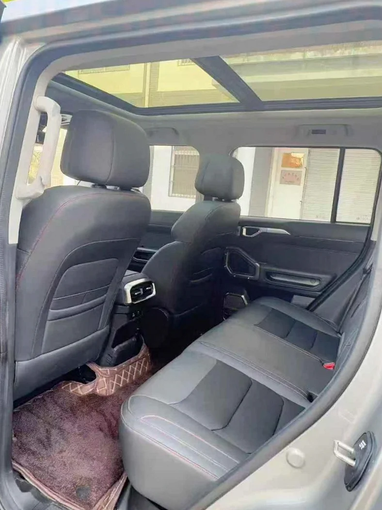 奇瑞捷途 后面外观一