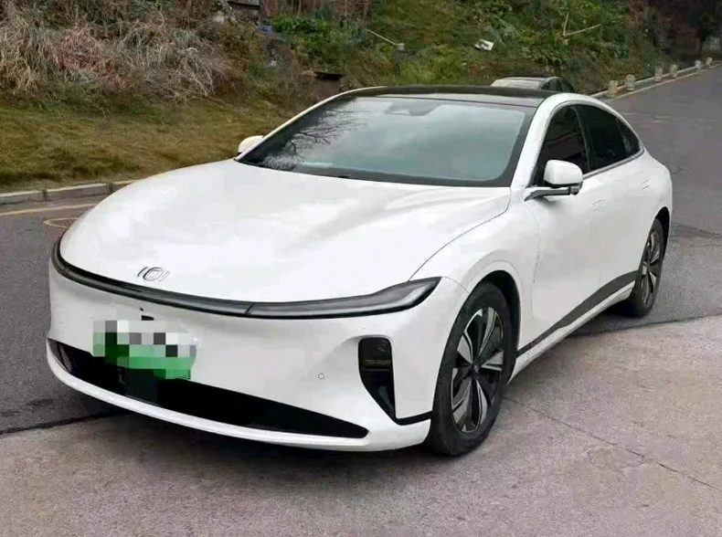 长安汽车启源 正面外观三