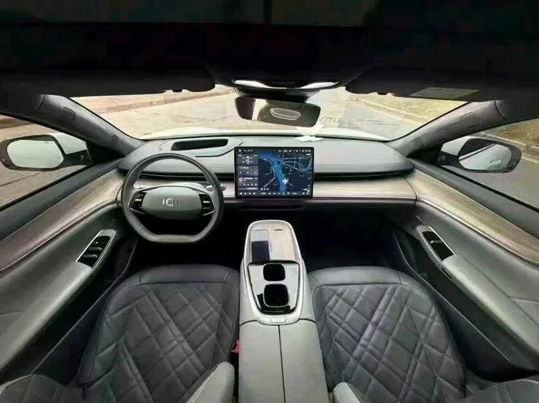 长安汽车启源 后面外观二