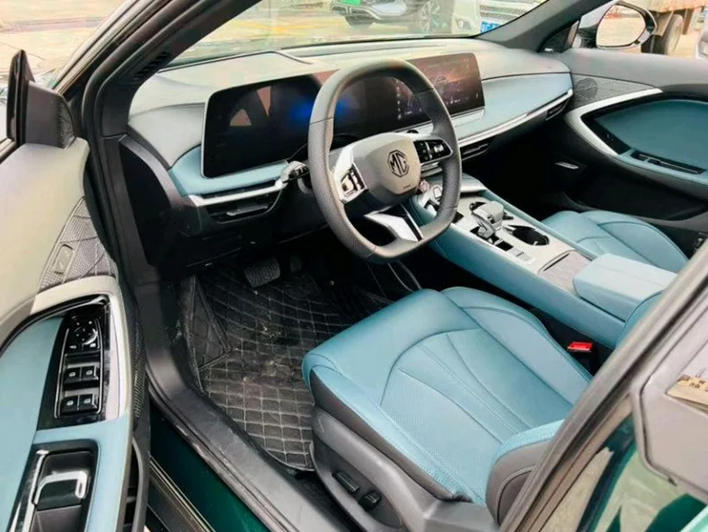 名爵7 后面外观一