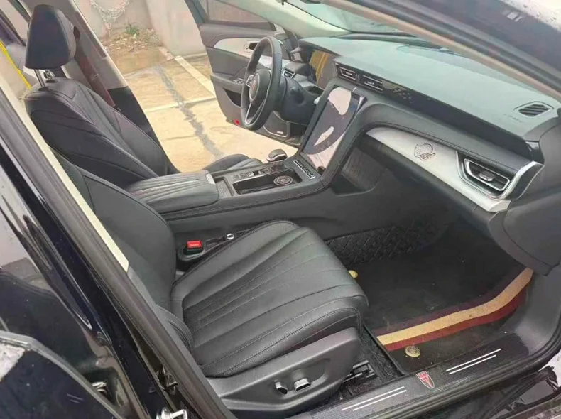 红旗H5 后面外观三