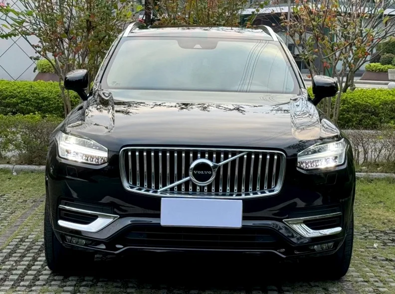 21年沃尔沃XC90 四驱七座顶配