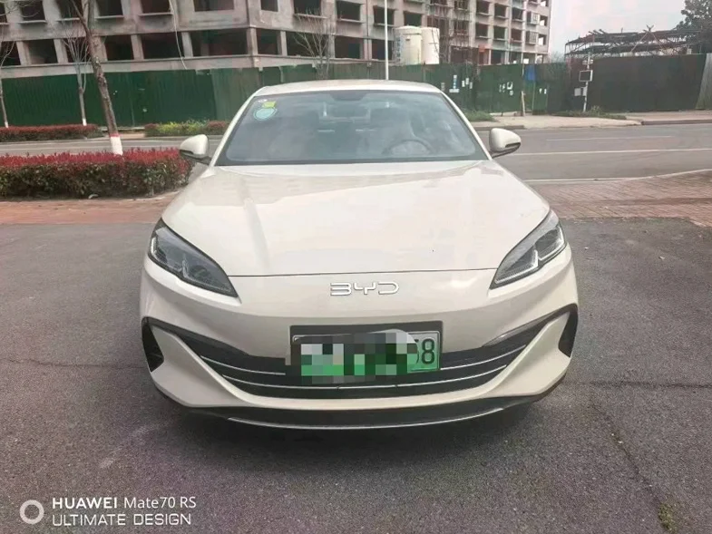 25年比亚迪海豹06 混动版