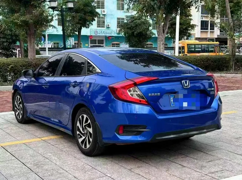 本田思域 内饰前排