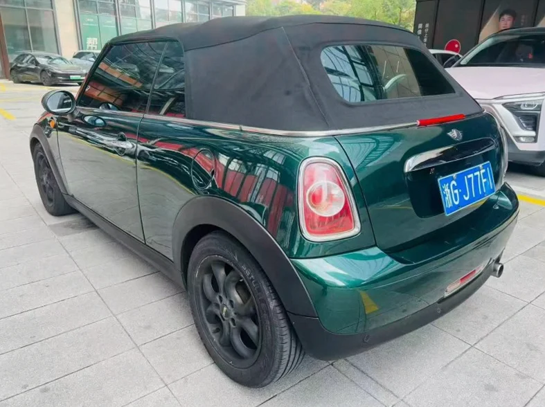 MINICooper 内饰后排