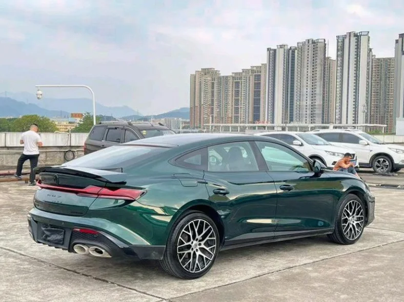 名爵7 内饰后排