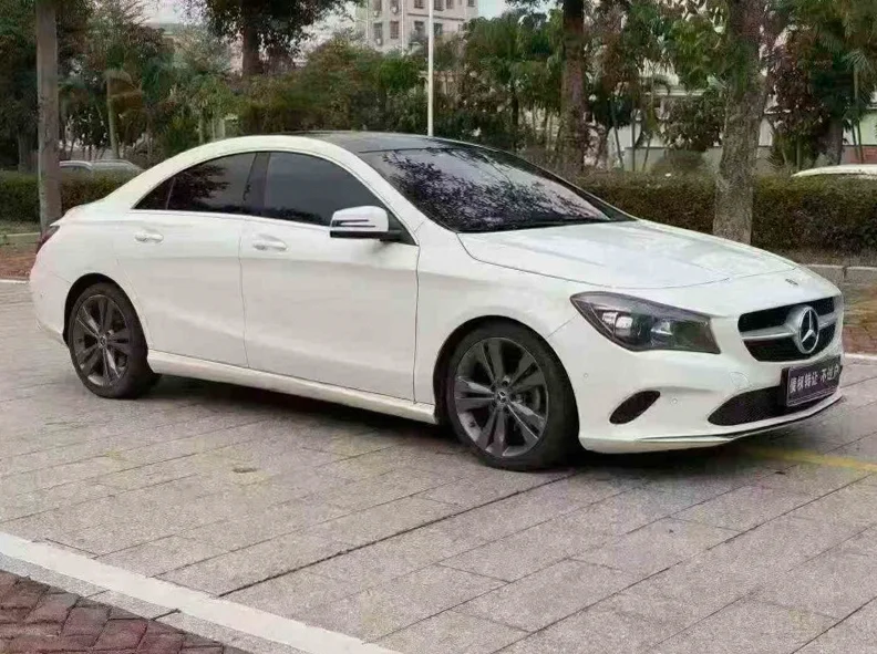 奔驰CLA 正面外观二
