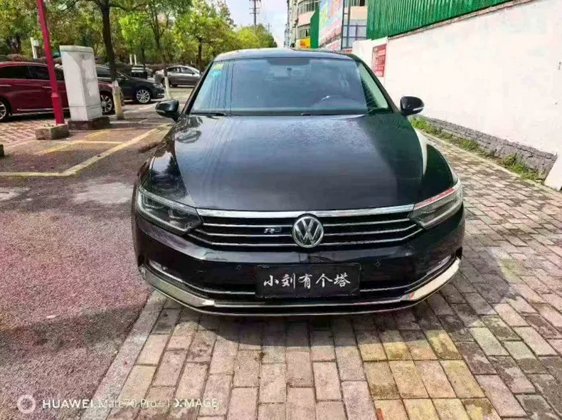 18年大众迈腾1.8T豪华版