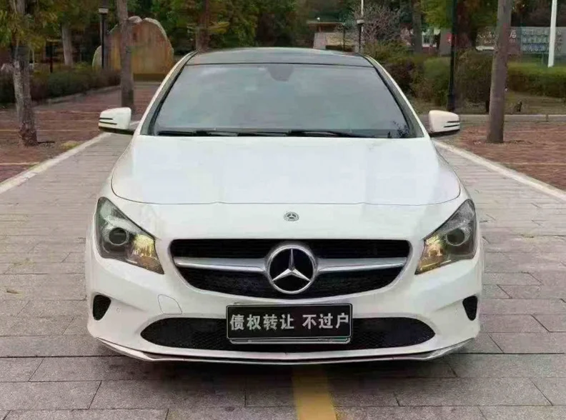 19年奔驰CLA200时尚版