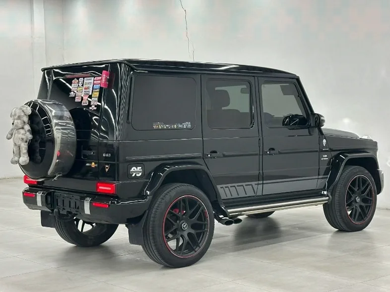 奔驰G 内饰前排