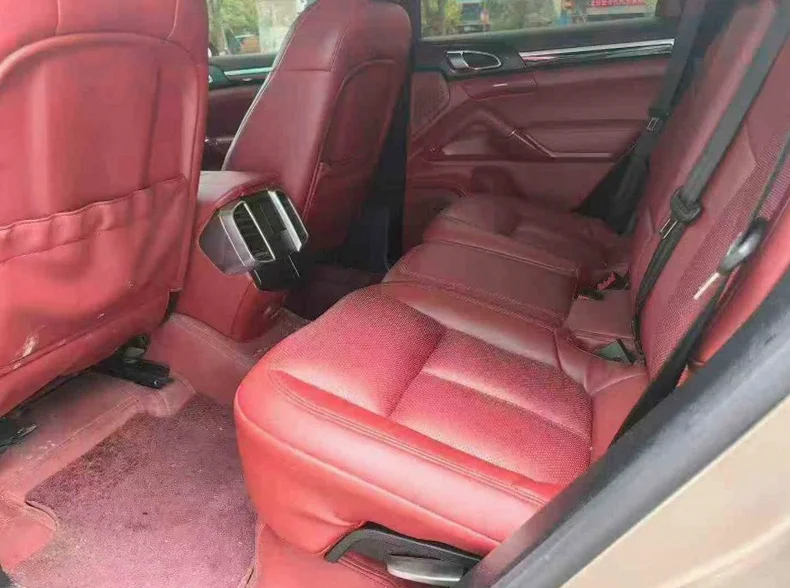 保时捷Macan 正面外观三