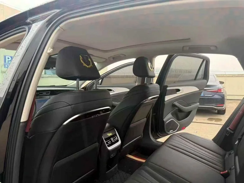 红旗H5 后面外观一