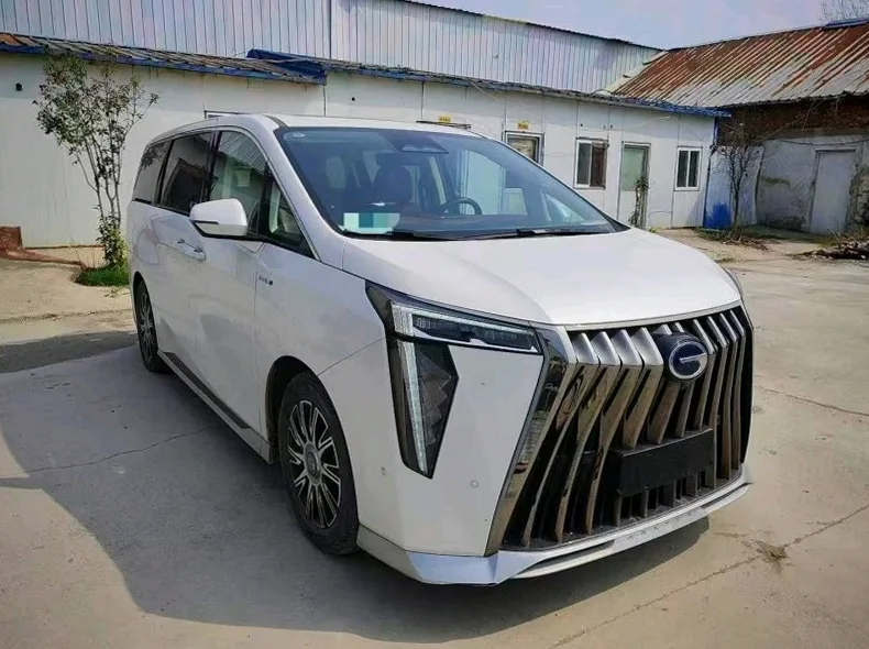 传祺E9 正面外观三