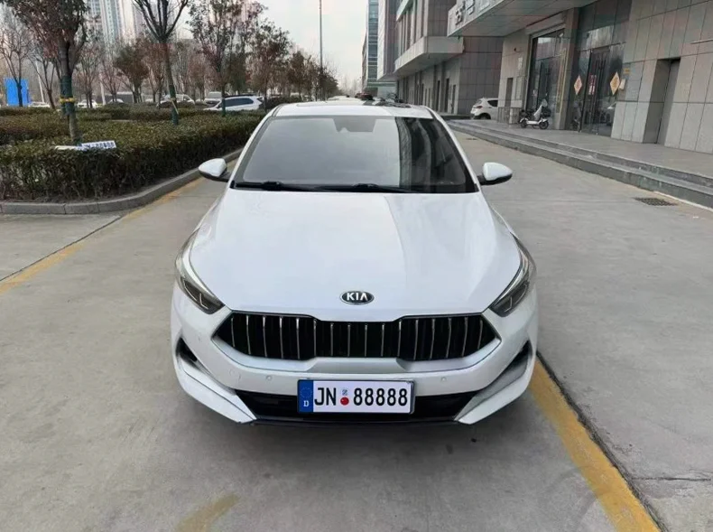 19年起亚K3 1.5L新款CVT豪华版