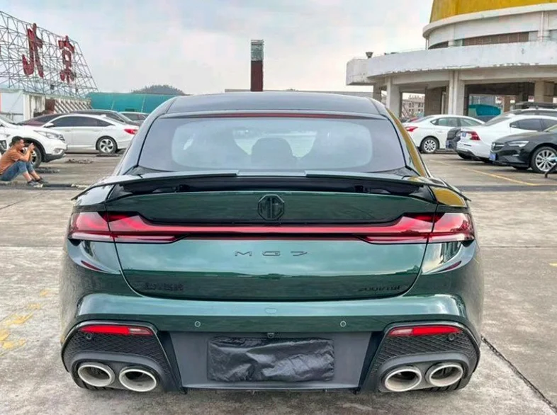 名爵7 内饰前排