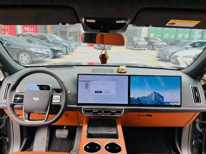 理想L7 后面外观一