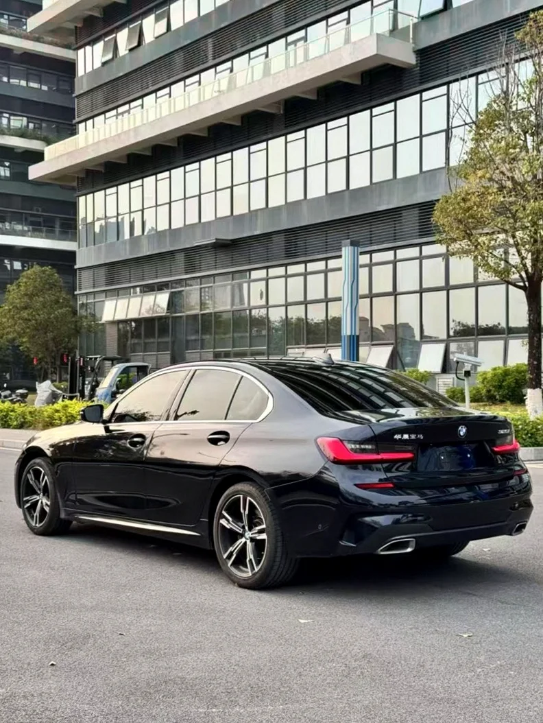 宝马3系 内饰前排