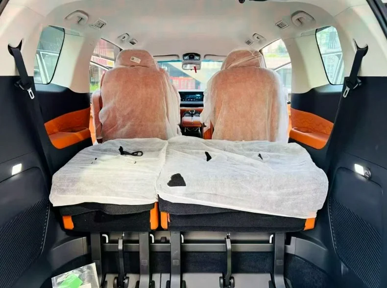 风行东风 后面外观三