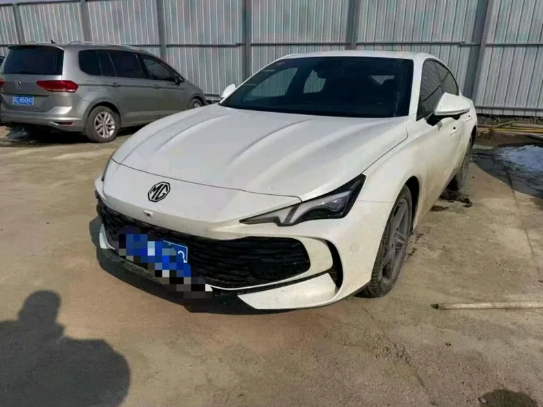 名爵7 正面外观二