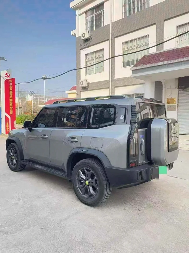 奇瑞捷途 内饰前排