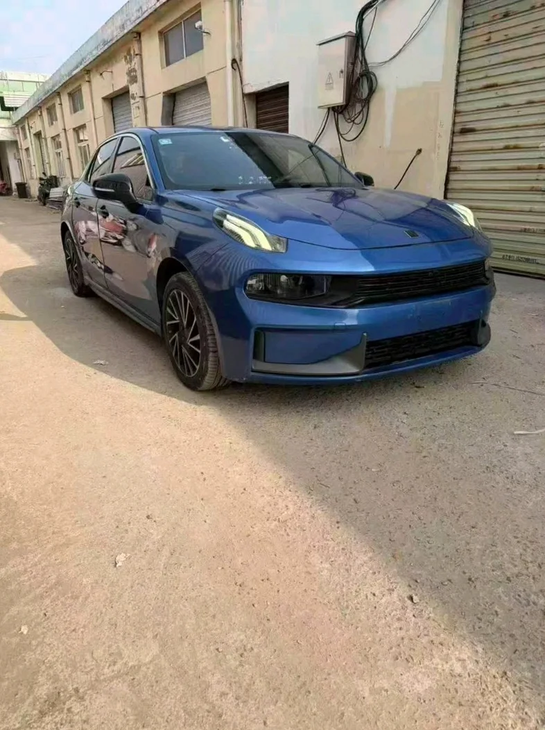 领克03 正面外观三