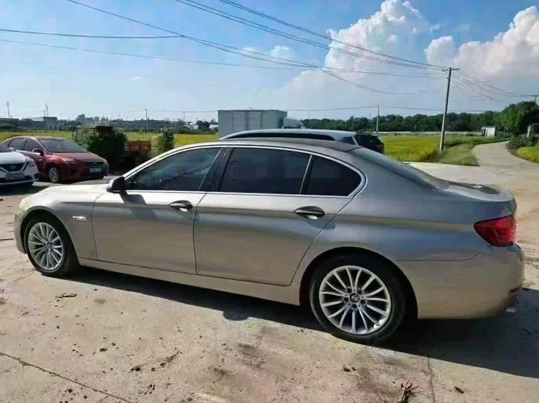 宝马5系 内饰后排