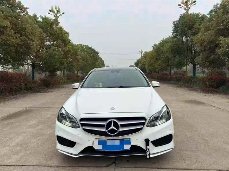 16年奔驰E260L 2.0T大标运动时尚型