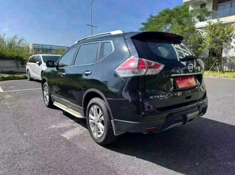 日产奇骏 驾驶室