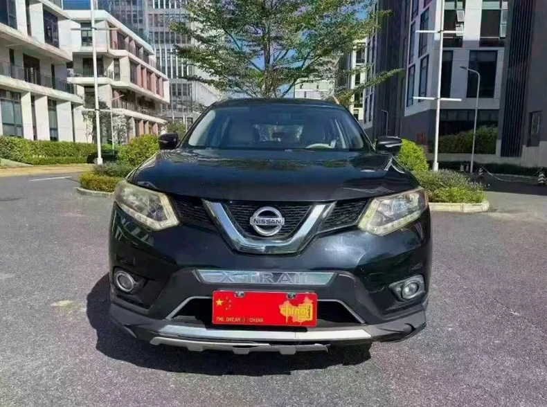 16年日产奇骏2.0L高配