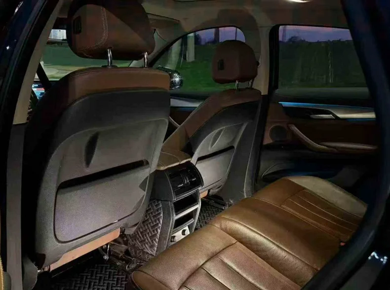 宝马X6 后面外观二