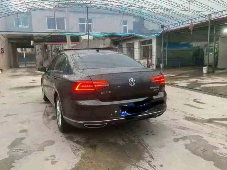 大众迈腾 内饰后排