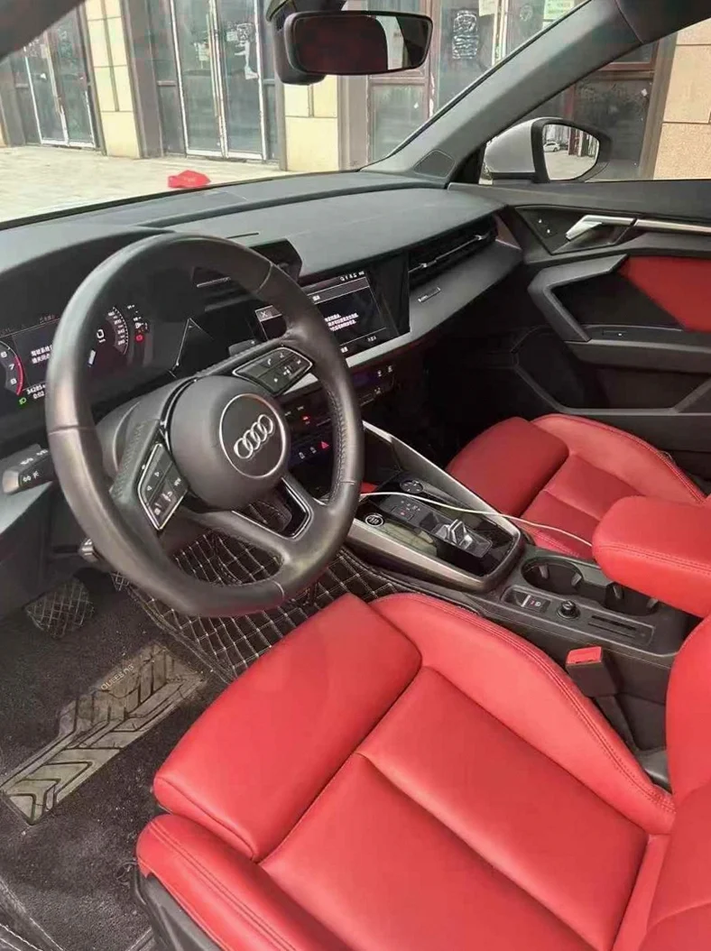 奥迪A3 后面外观二