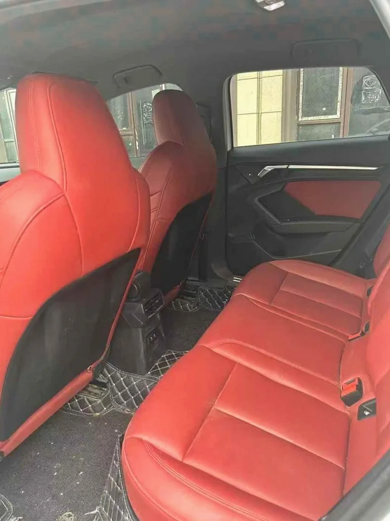 奥迪A3 后面外观一