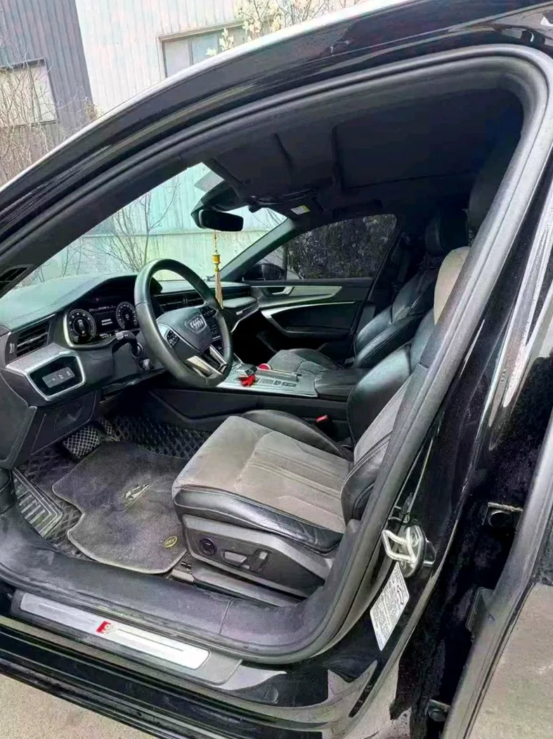 奥迪A6L 后面外观二