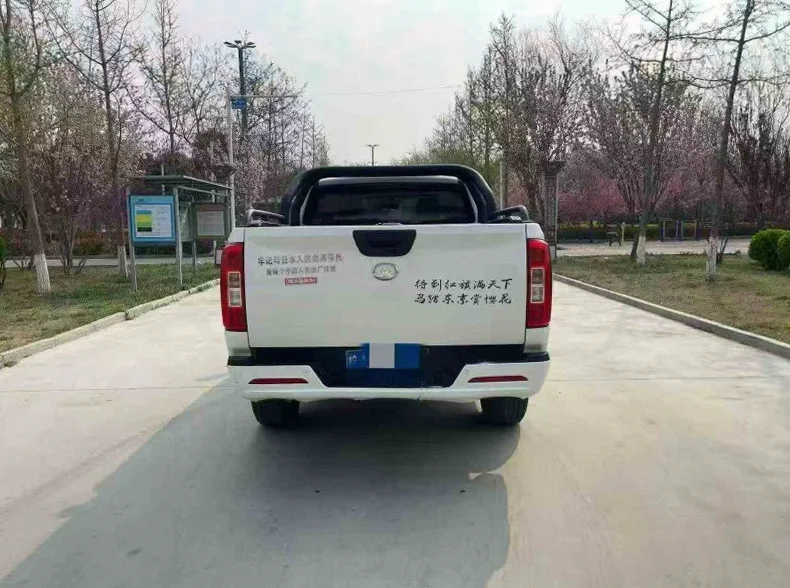 长城汽车炮 内饰后排