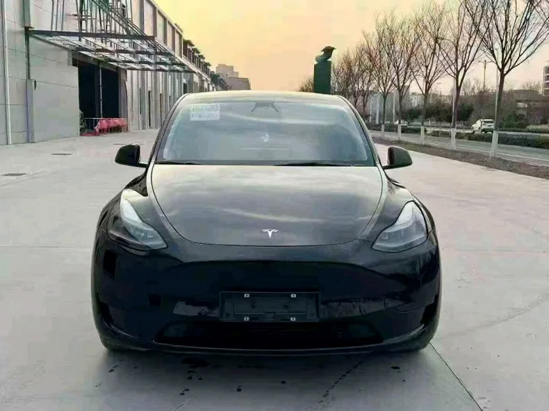23年特斯拉Model Y
