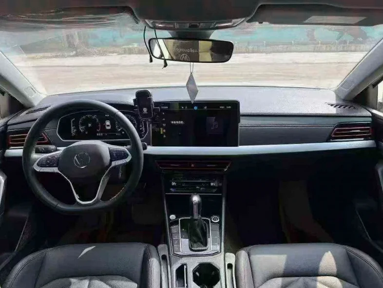 大众朗逸 后面外观二