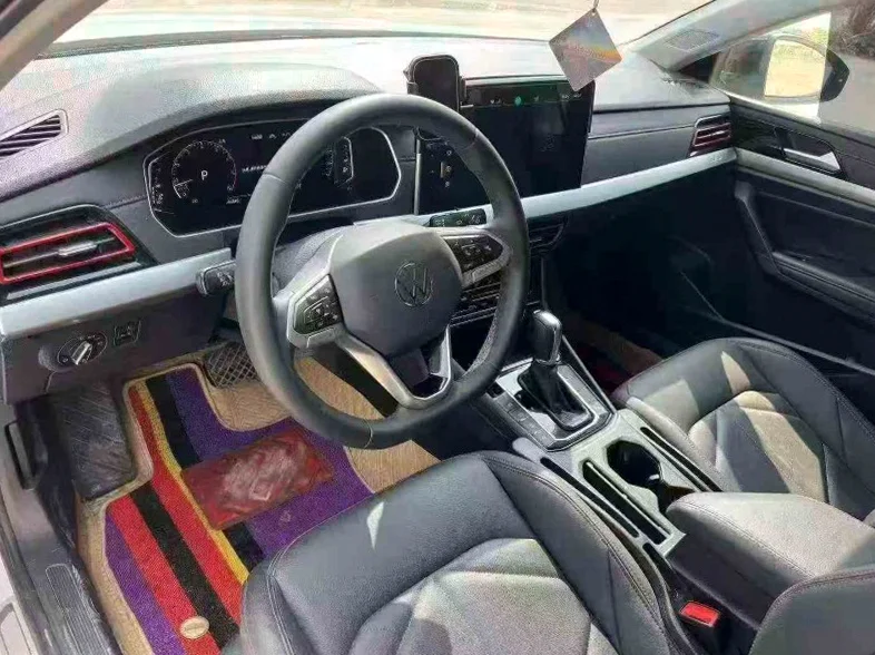 大众朗逸 后面外观一