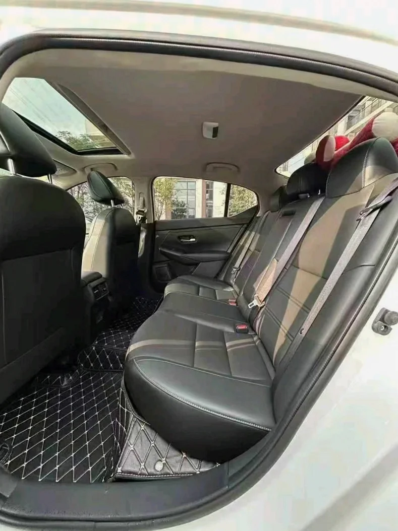 日产轩逸 后面外观三