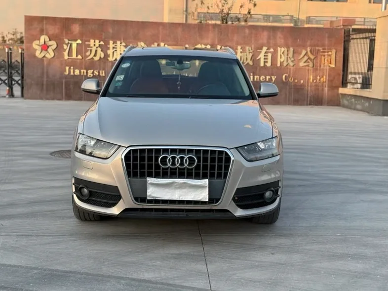 14年奥迪Q3 2.0T自动高配