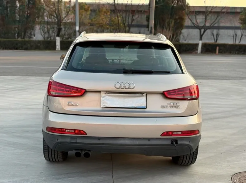 奥迪Q3 后面外观三