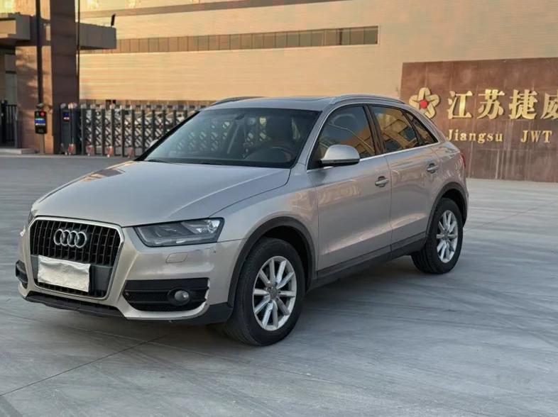 奥迪Q3 正面外观二